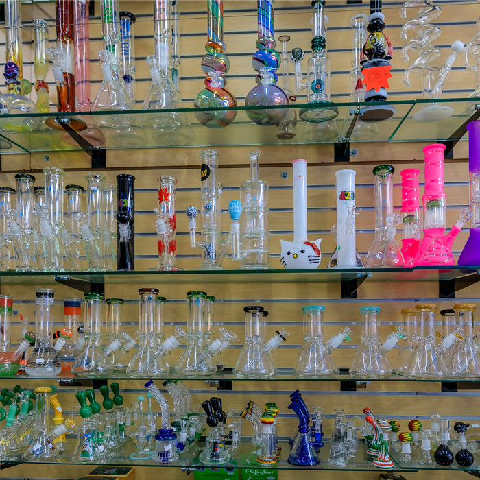 Why Modern Society is Embracing the Online Headshop